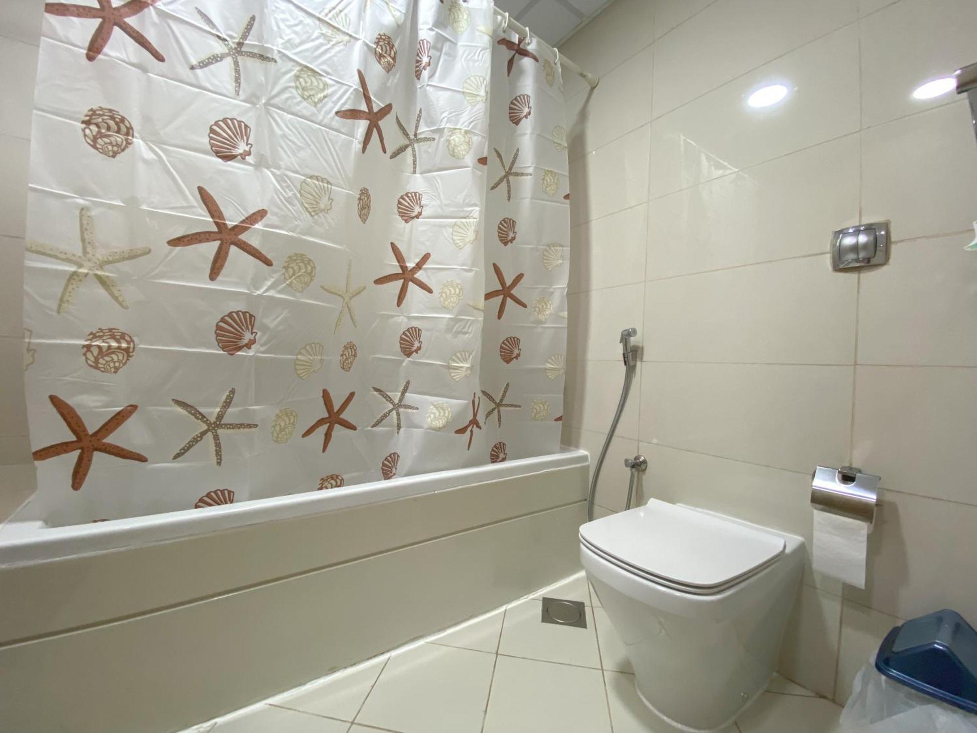 Walk To The Beach Or Enjoy The Amazing View From The Balcony Apartment Дубай Екстериор снимка